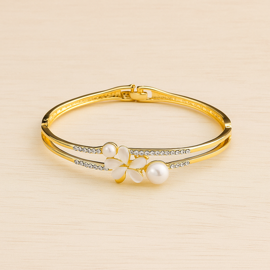 Elegant Gold-Plated Pearl Flower Bracelet